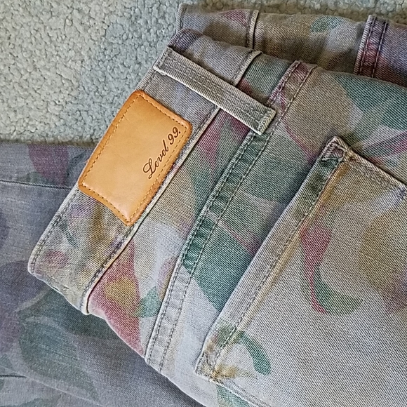 Level 99 Janice Ultra Skinny in Moon size 26 - Picture 7 of 7